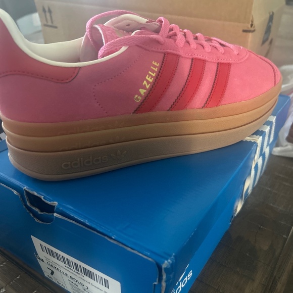 Shoes - Brand new adidas gazelle size 7